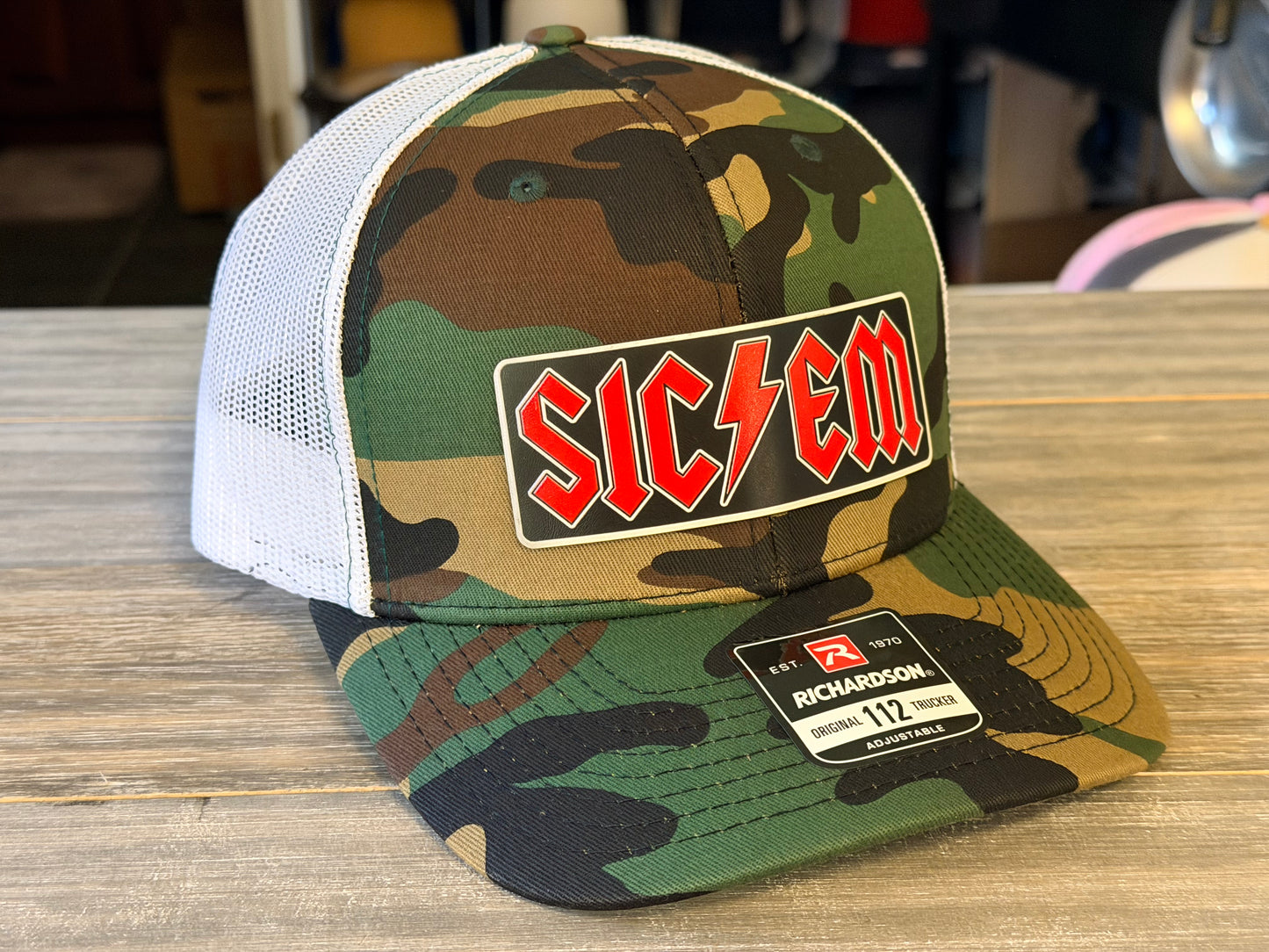 Sic Em Georgia Heavy Metal Richardson 112 SnapBack Cap